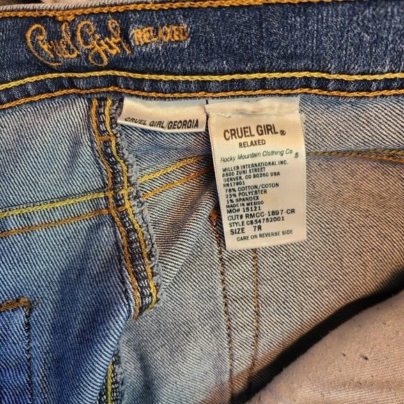 Cruel Girl Relaxed bootcut Size 7 jeans - Picture 3 of 3